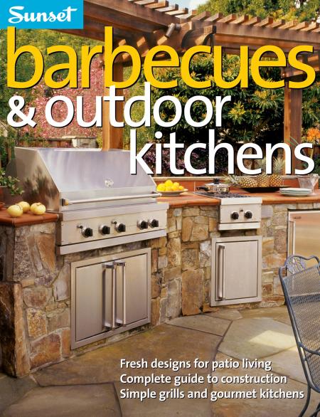 книга Barbecues and Outdoor Kitchens, автор: Steve Cory
