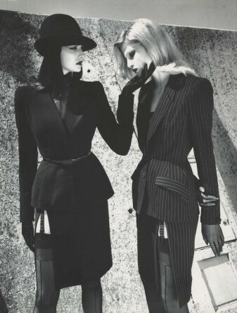 обложка книги Мода и стиль в фотографии 2003 книга Мода и стиль в фотографии 2003, автор: