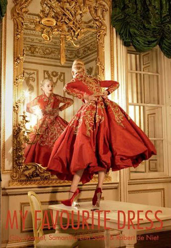 обложка книги My Favourite Dress книга My Favourite Dress, автор: Gity Monsef, Samantha Erin Safer, Robert de Niet