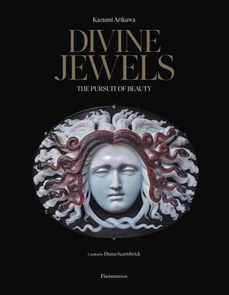 книга Divine Jewels: The Pursuit of Beauty, автор: Kazumi Arikawa, Diana Scarisbrick, Nils Herrmann