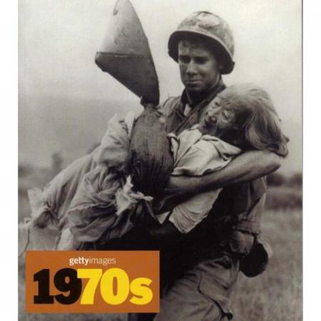 обложка книги Decades of the 20th Century: 1970s книга Decades of the 20th Century: 1970s, автор: Nick Yapp