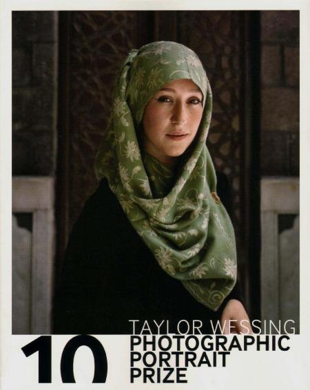 обложка книги Taylor Wessing Photographic Portrait Prize 2010 книга Taylor Wessing Photographic Portrait Prize 2010, автор: