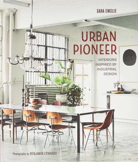 обложка книги Urban Pioneer книга Urban Pioneer, автор: Sara Emslie