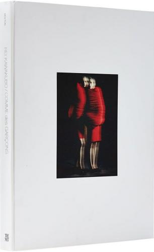 книга Rei Kawakubo/Comme des Garçons: Art of the In-Between, автор: Andrew Bolton