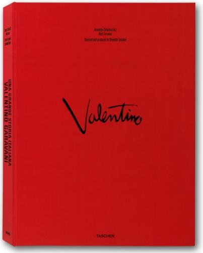 обложка книги Valentino Garavani: First Name in Fashion (Collector's Editions) книга Valentino Garavani: First Name in Fashion (Collector's Editions), автор: Matt Tyrnauer, Suzy Menkes, Armando Chitolina