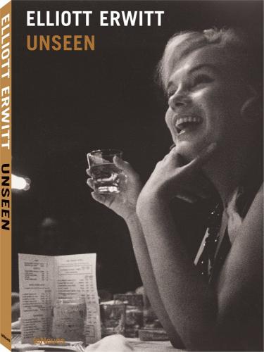 обложка книги Elliott Erwitt: Unseen книга Elliott Erwitt: Unseen, автор: Elliott Erwitt