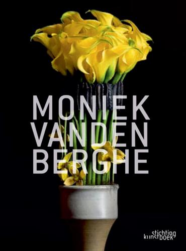 книга Moniek Vanden Berghe. Monograph, автор: Moniek Vanden Berghe