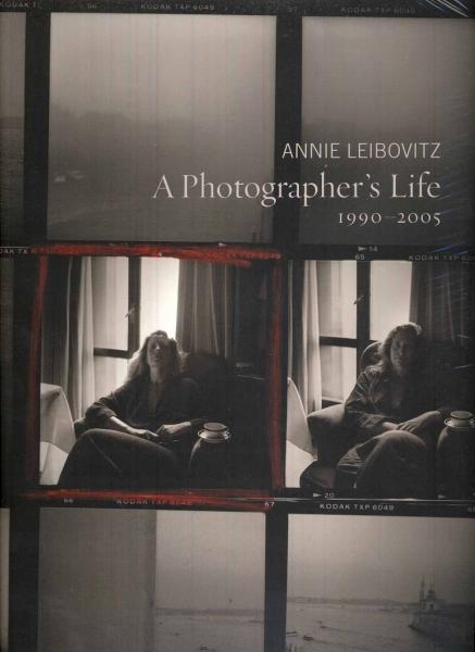 обложка книги Annie Leibovitz. A Photographer's Life: 1990-2005 книга Annie Leibovitz. A Photographer's Life: 1990-2005, автор: Annie Leibovitz
