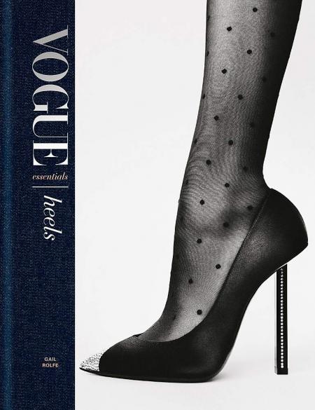 обложка книги Vogue Essentials: Heels книга Vogue Essentials: Heels, автор: Gail Rolfe