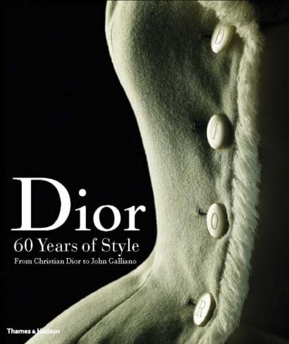 книга Dior. 60 Years of Style: Від Christian Dior to John Galliano, автор: Farid Chenoune, Laziz Hamani
