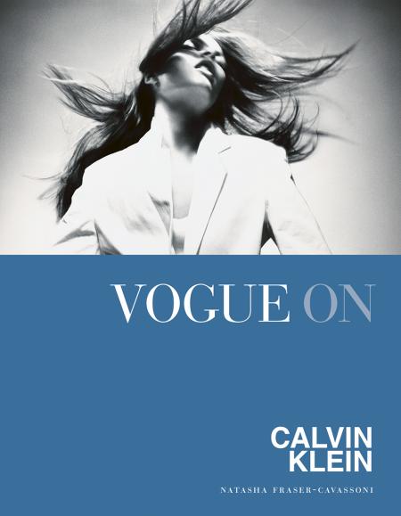 книга Vogue on: Calvin Klein, автор: Natasha Fraser-Cavassoni