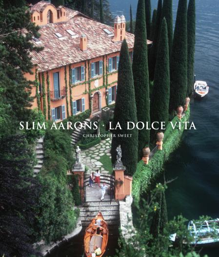 обложка книги Slim Aarons: La Dolce Vita книга Slim Aarons: La Dolce Vita, автор: Christopher Sweet, Slim Aarons
